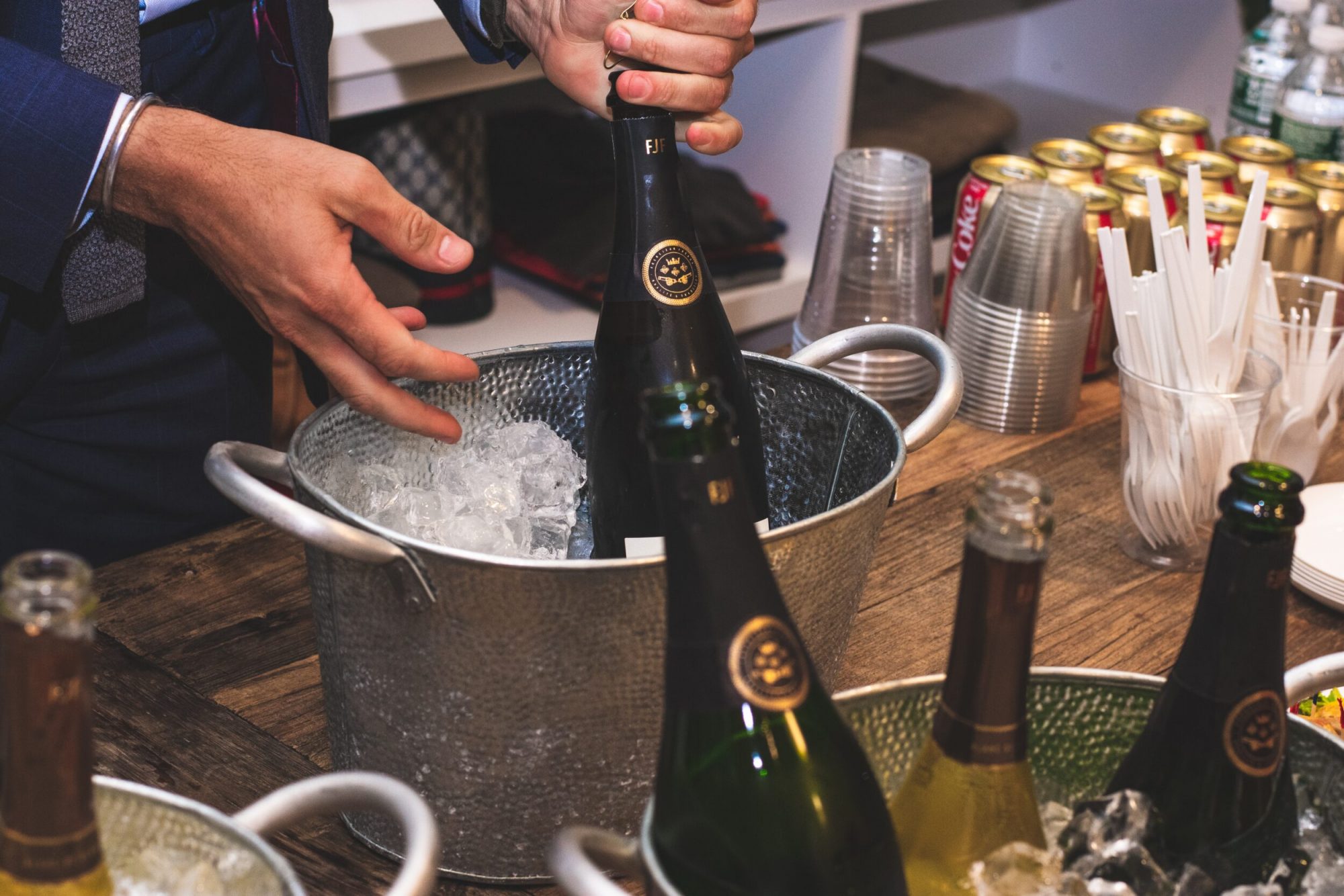 choose a party theme