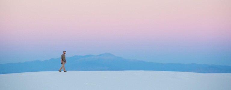 minimalist photo japandi happiness less is more