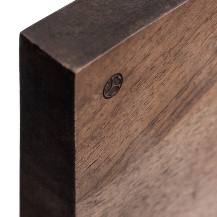 Schneidebrett aus dunklem Walnussholz