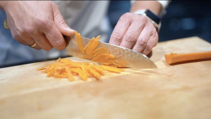 Sakai Kyuba - Das Santoku - Produktvideo Sakai Kyuba - Das Santoku - Produktvideo