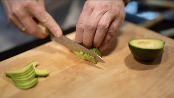 Sakai Kyuba – Paring Knife 15cm – The Petty - Product video Sakai Kyuba – Paring Knife 15cm – The Petty - Product video