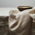 Tischdecke aus Leinen Stonewashed- Naturfarbe oishya linen homeware