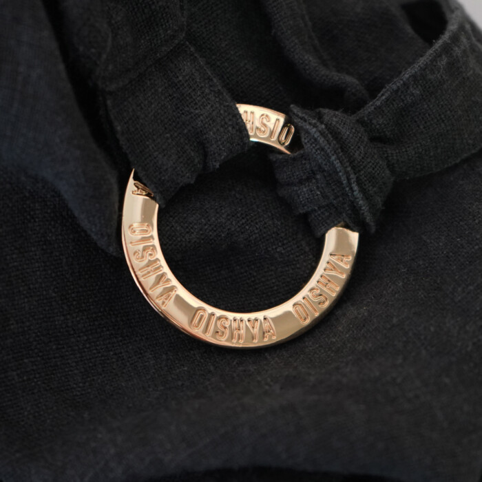 oishya eyelet hardware