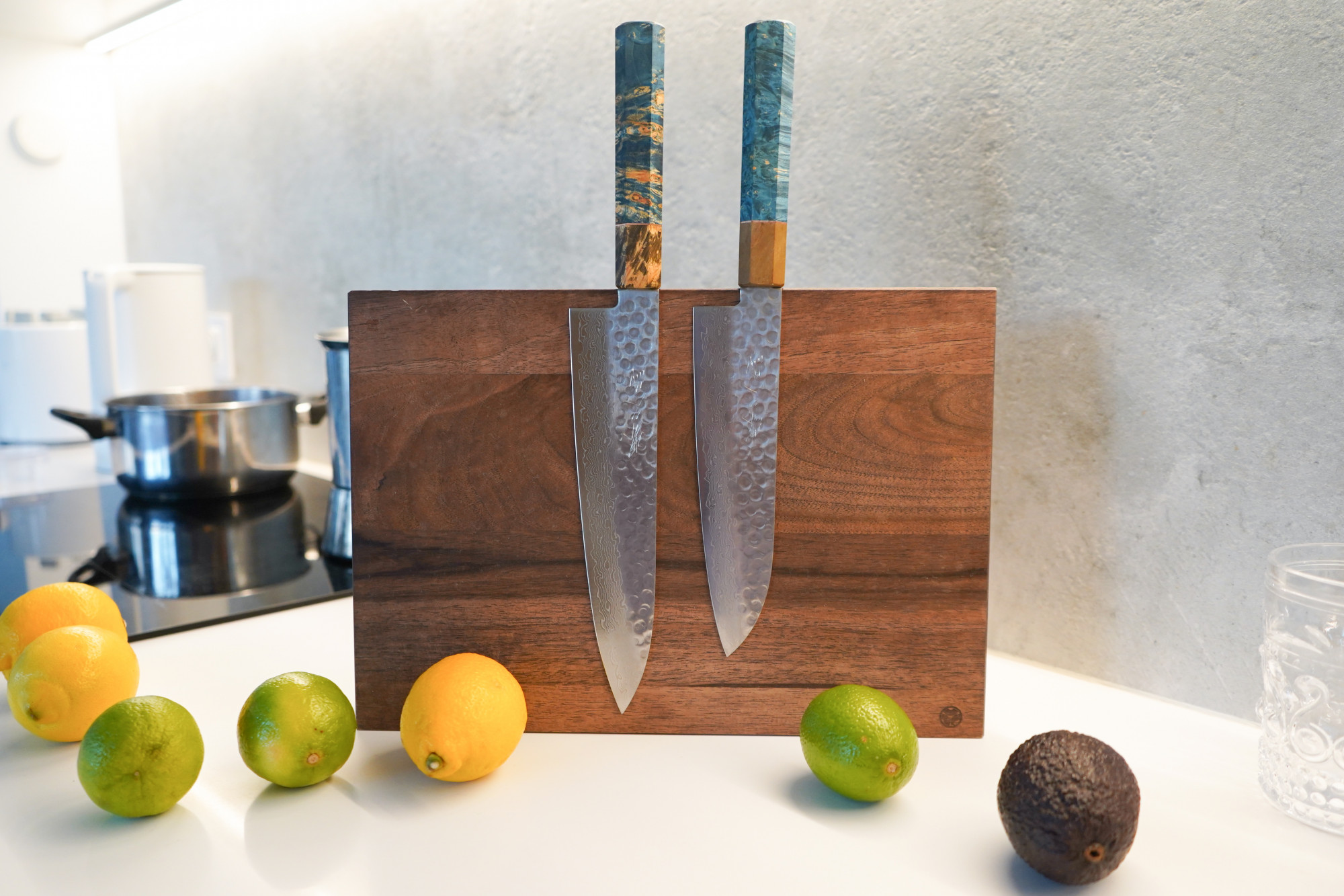 Santoku vs Gyuto Mittelmeer blau in Walnuss magnetischen Ständer Halter