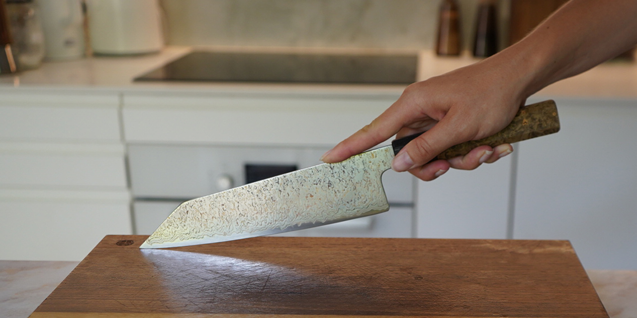 pinch grip japanese kitchen knife grip style