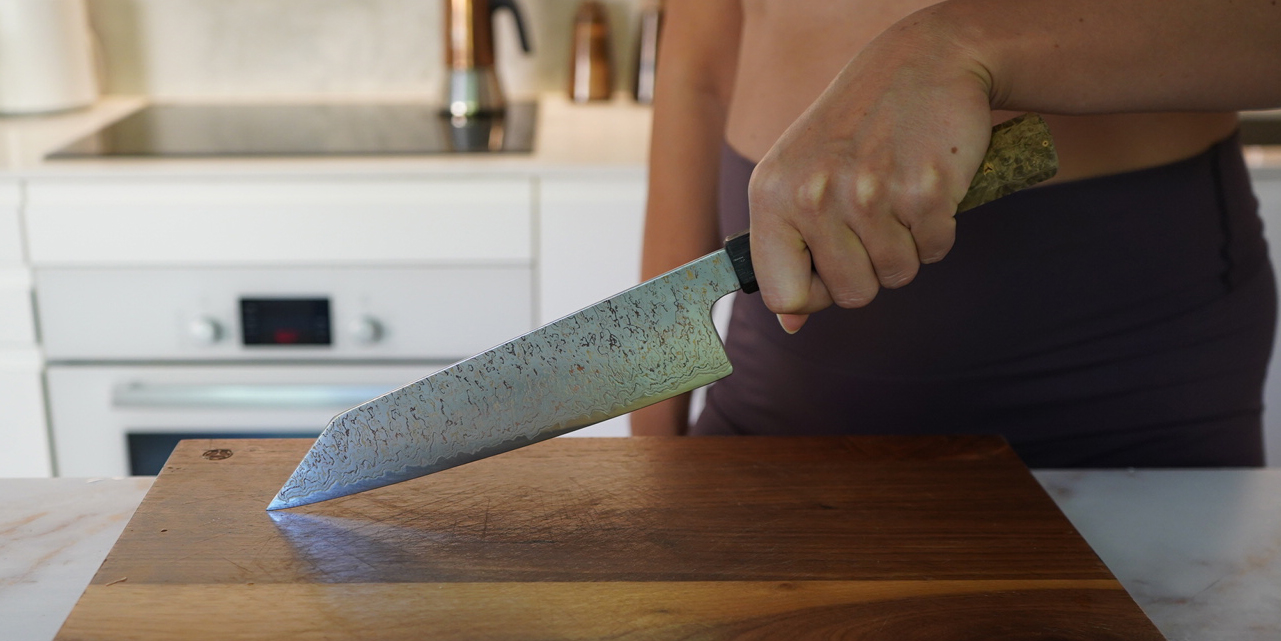 hammer grip japanese kitchen knife grip style